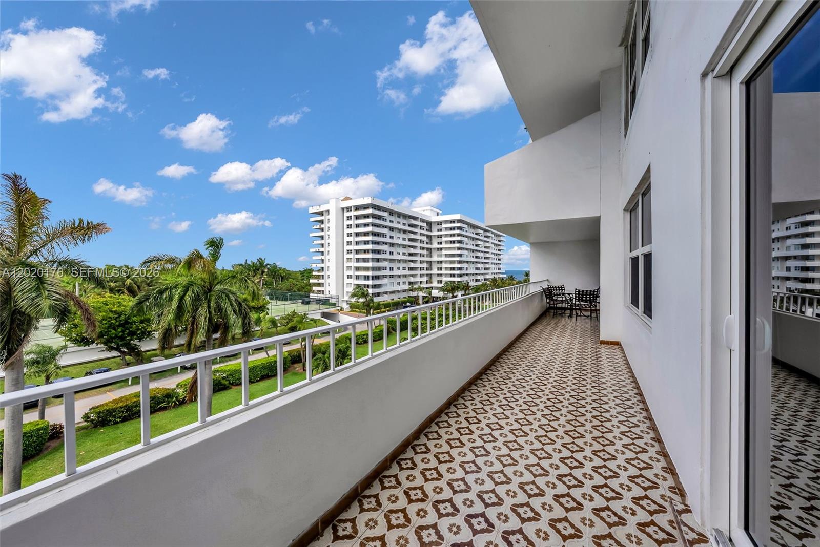 199 Ocean Ln Dr #512 Key Biscayne, FL 33149