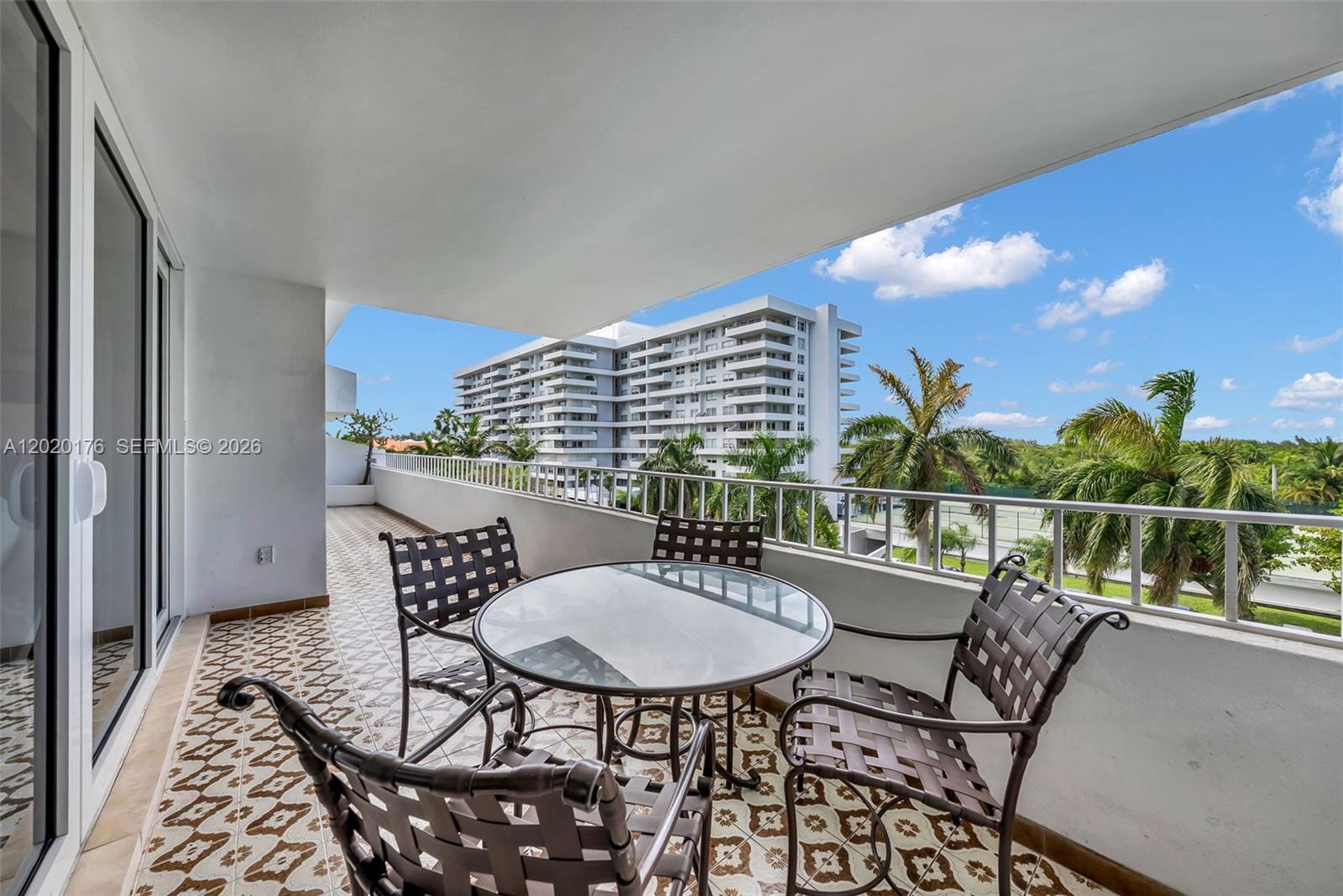 199 Ocean Ln Dr #512 Key Biscayne, FL 33149
