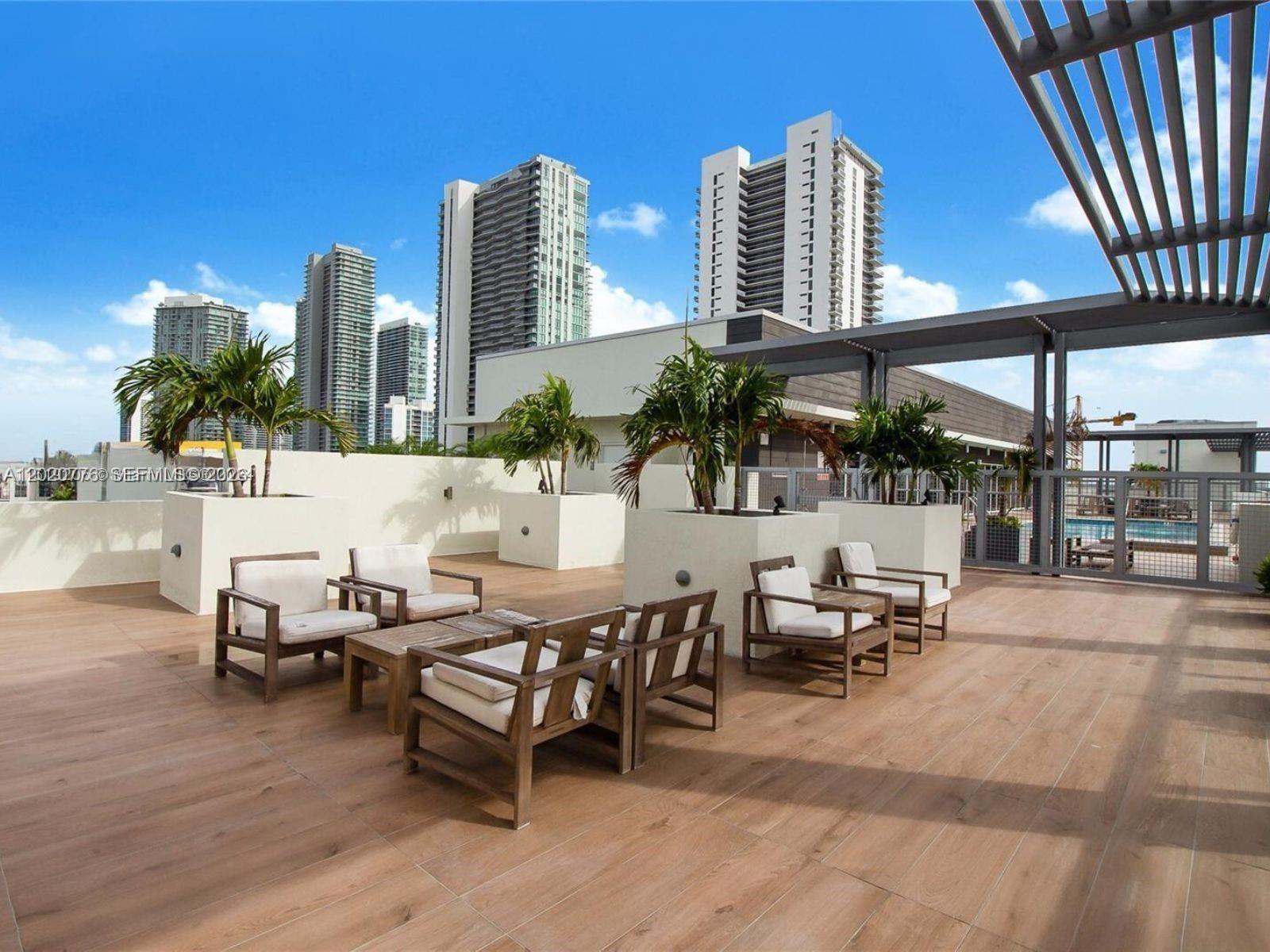 image 26 Edgewater18