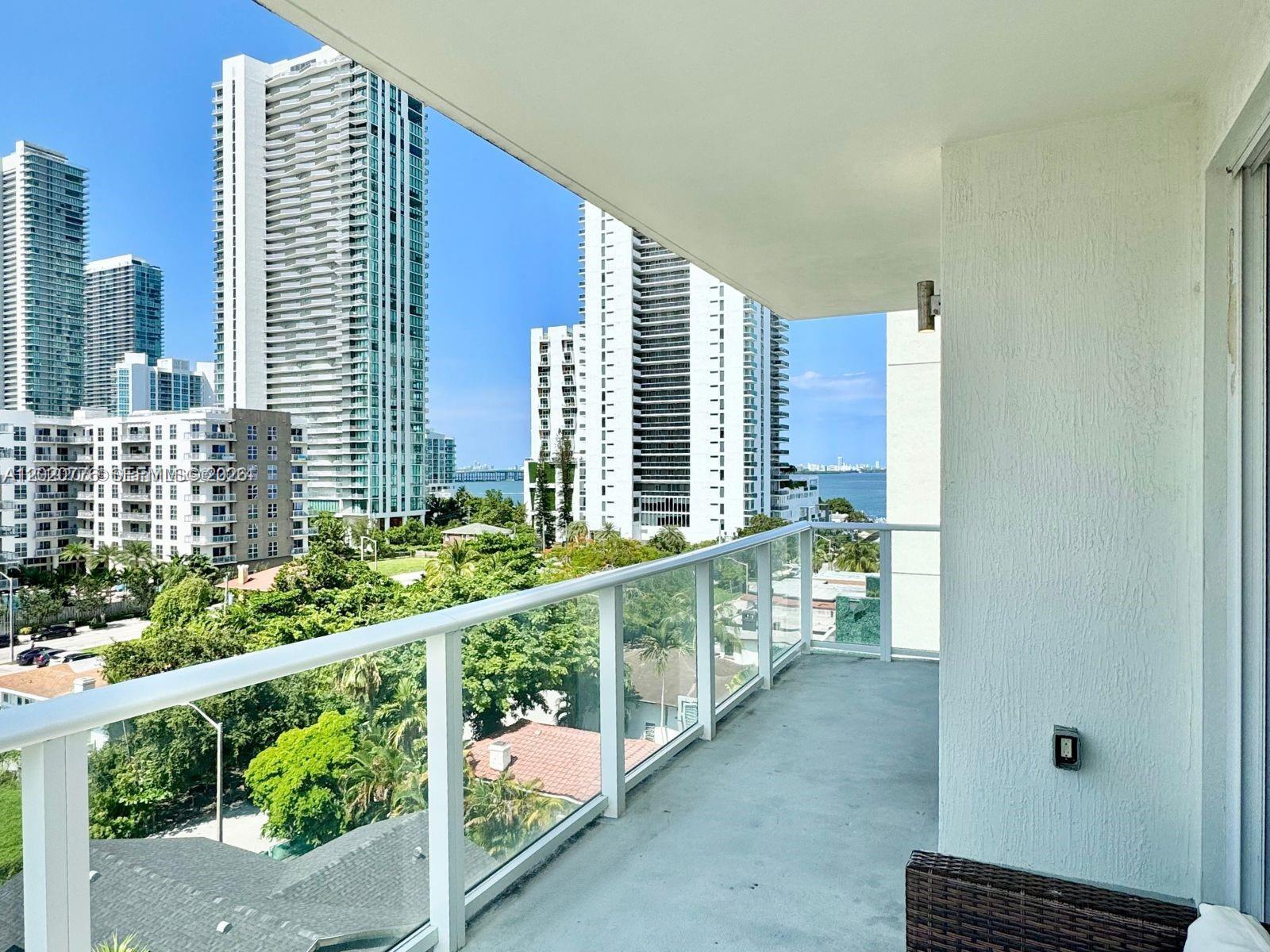 image 26 Edgewater4