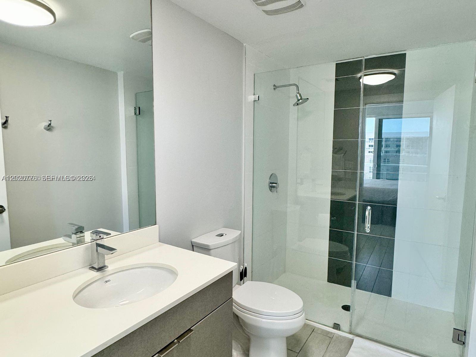 image 26 Edgewater8