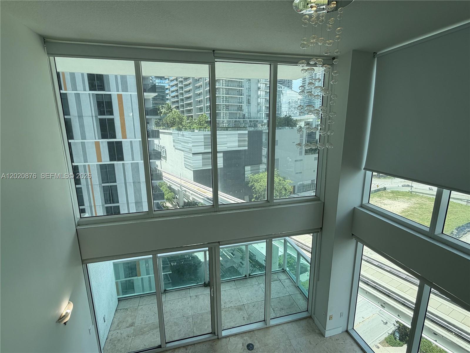 image Brickell on the River South2