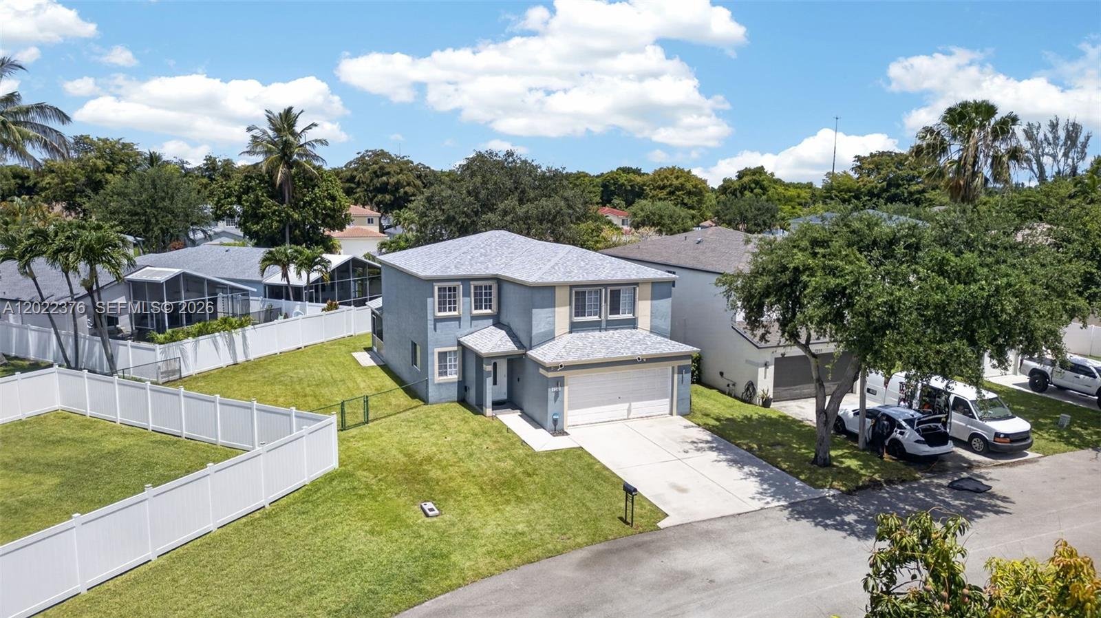 1235 SW 46th Ter
