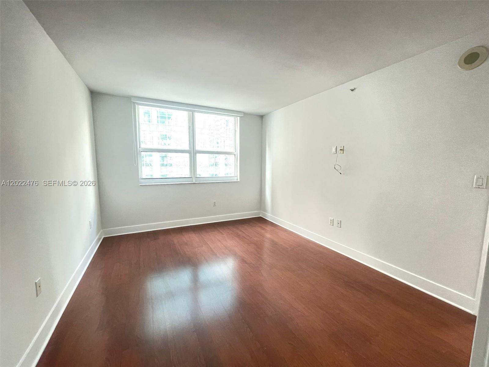 1155 Brickell Bay Dr #1102 Miami, FL 33131