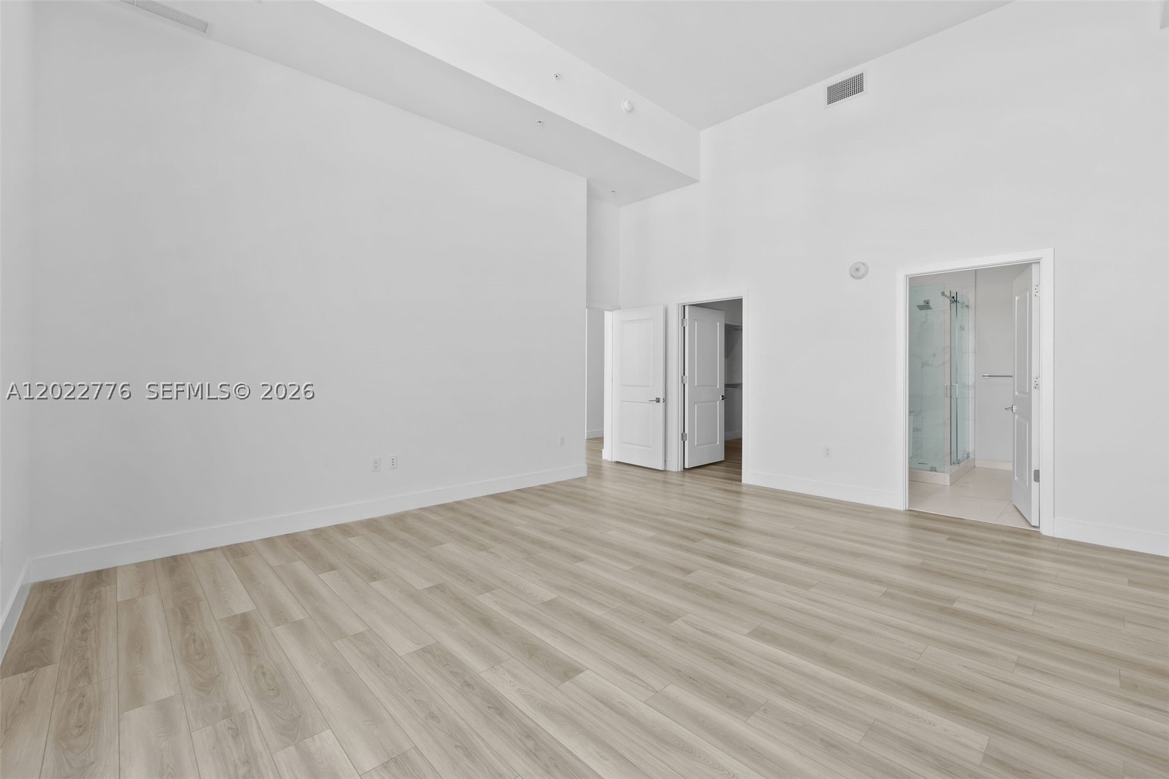 101 Diplomat Pkwy #PH2703 Hallandale Beach, FL 33009