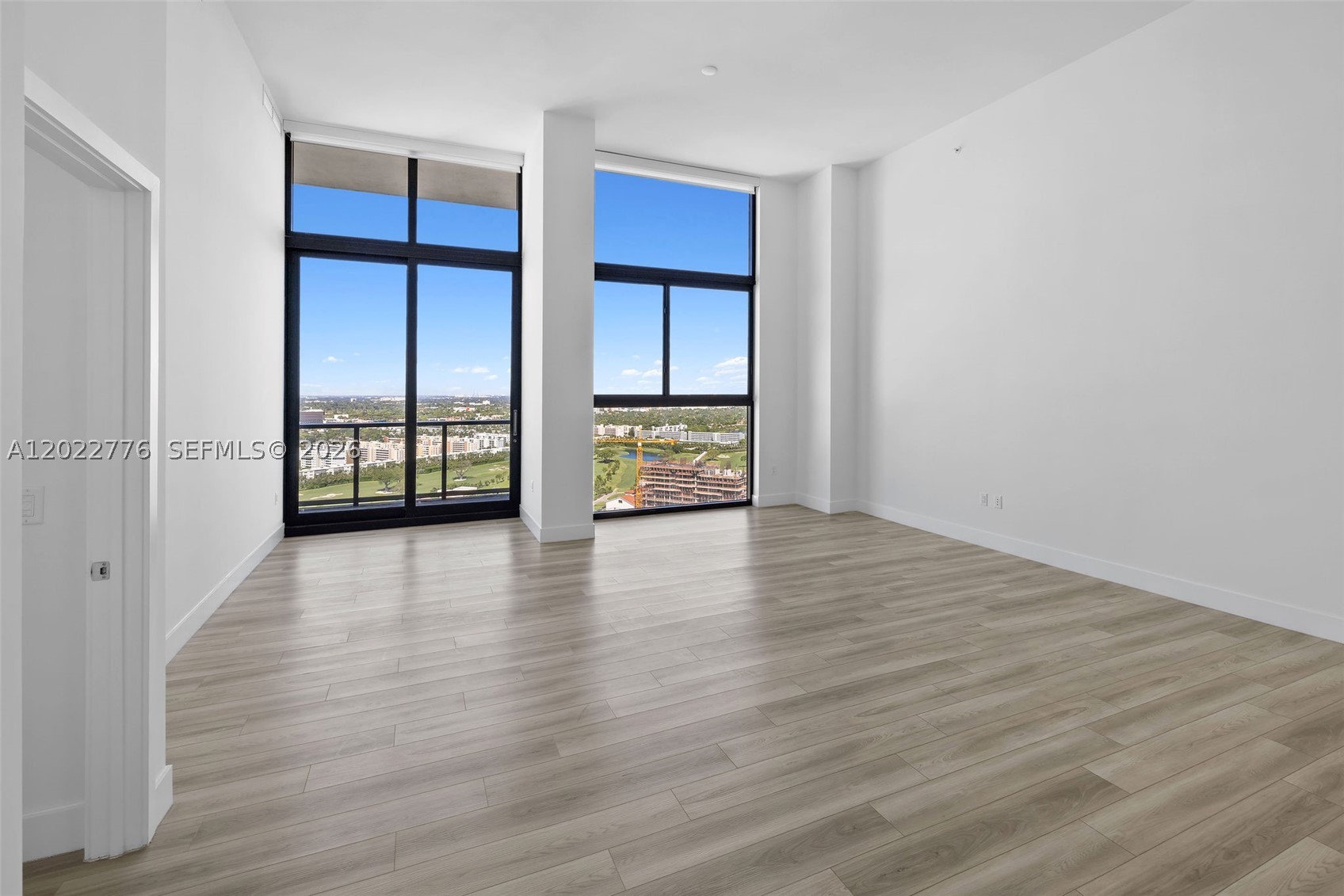 101 Diplomat Pkwy #PH2703 Hallandale Beach, FL 33009