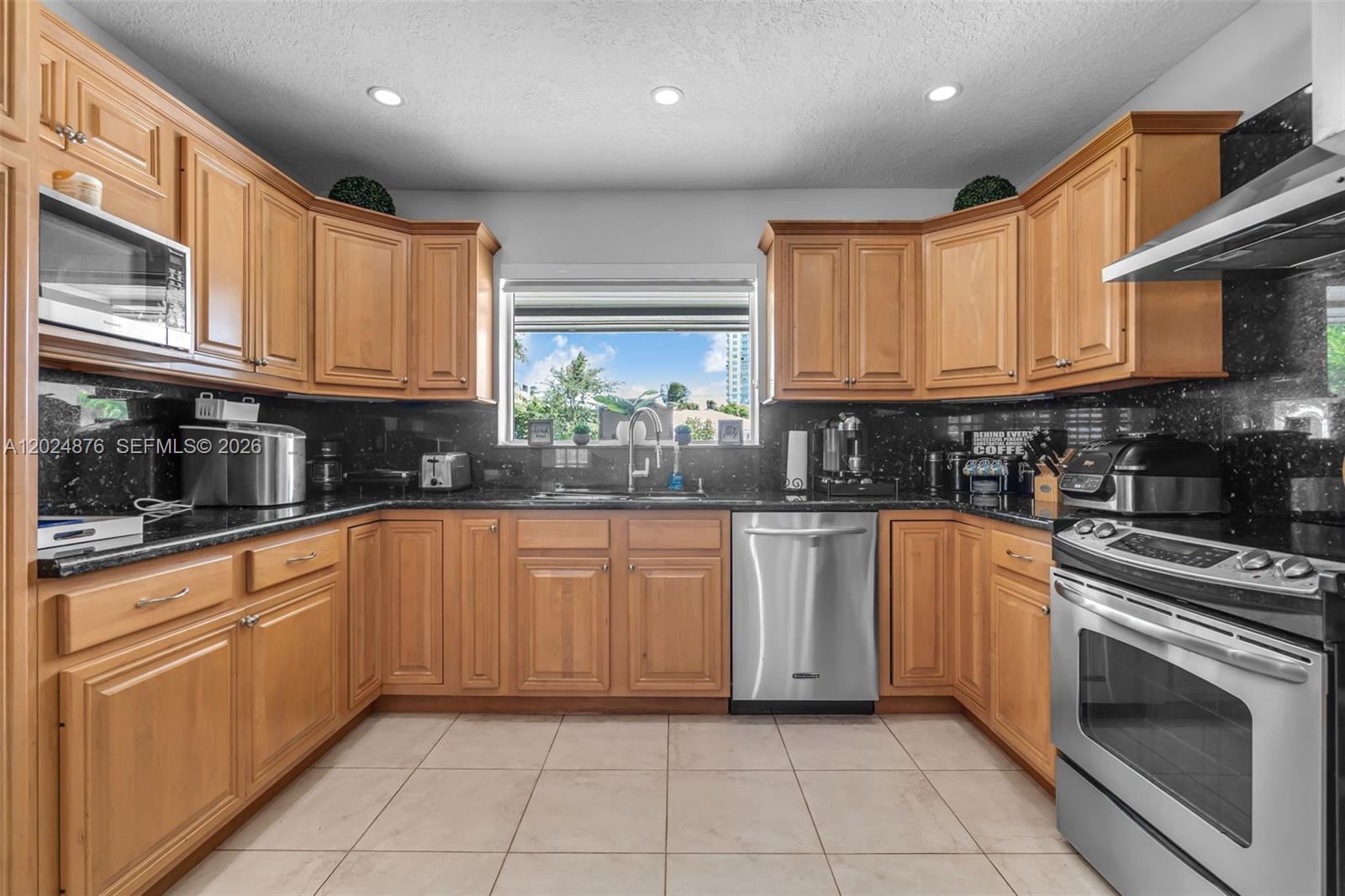 1261 NE 82nd St Miami, FL 33138
