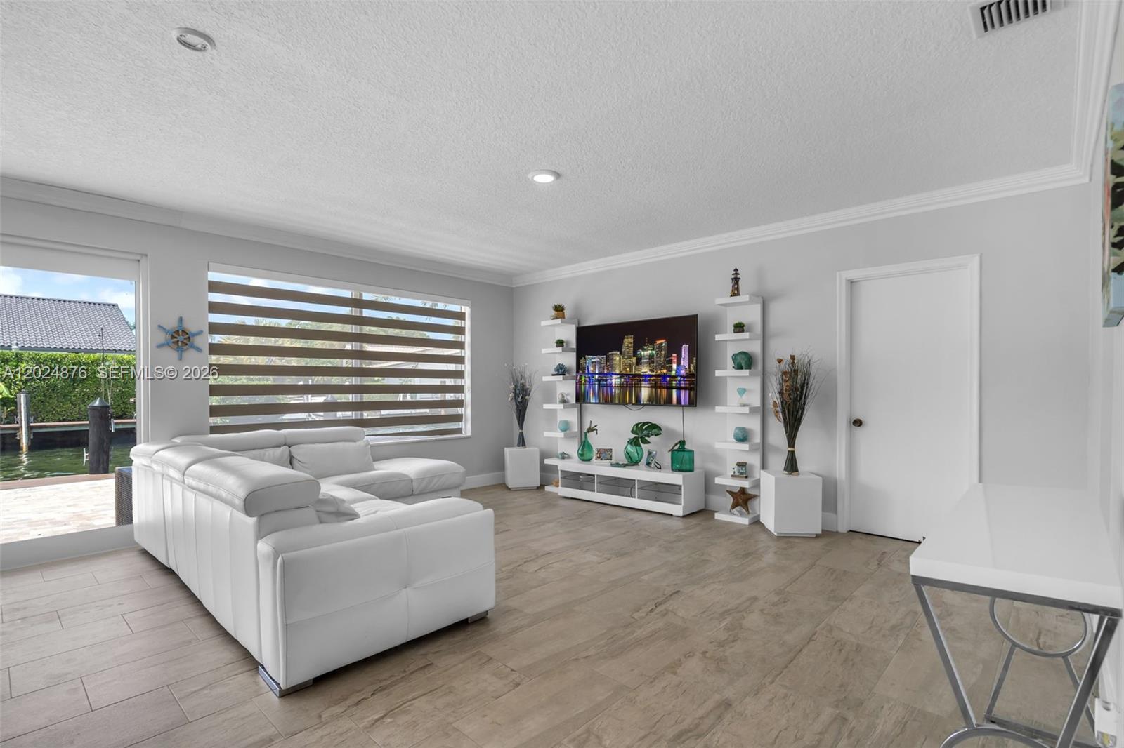 1261 NE 82nd St Miami, FL 33138