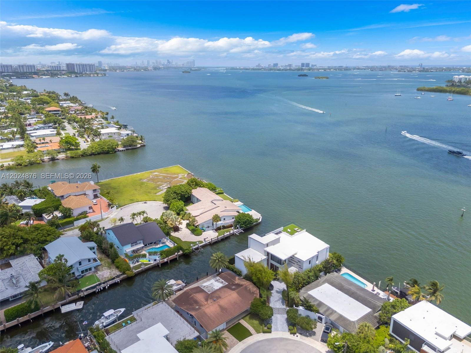 1261 NE 82nd St Miami, FL 33138