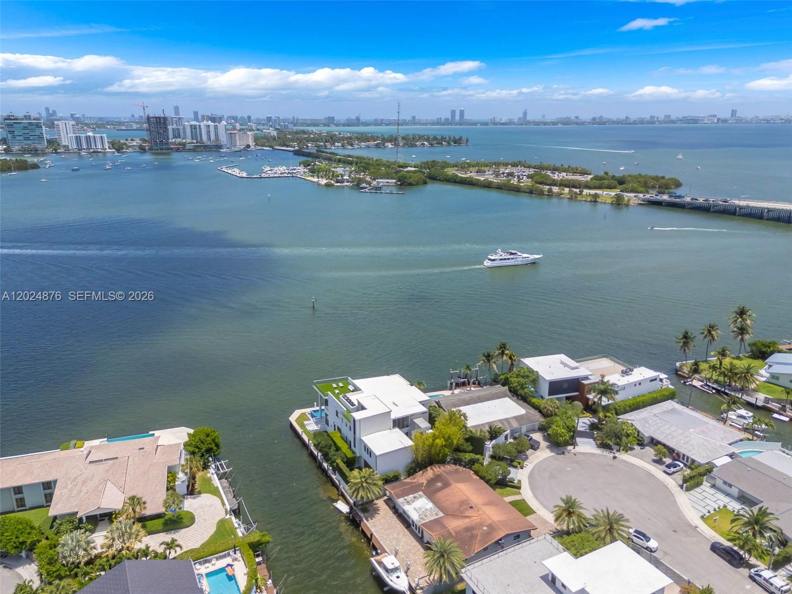 1261 NE 82nd St Miami, FL 33138