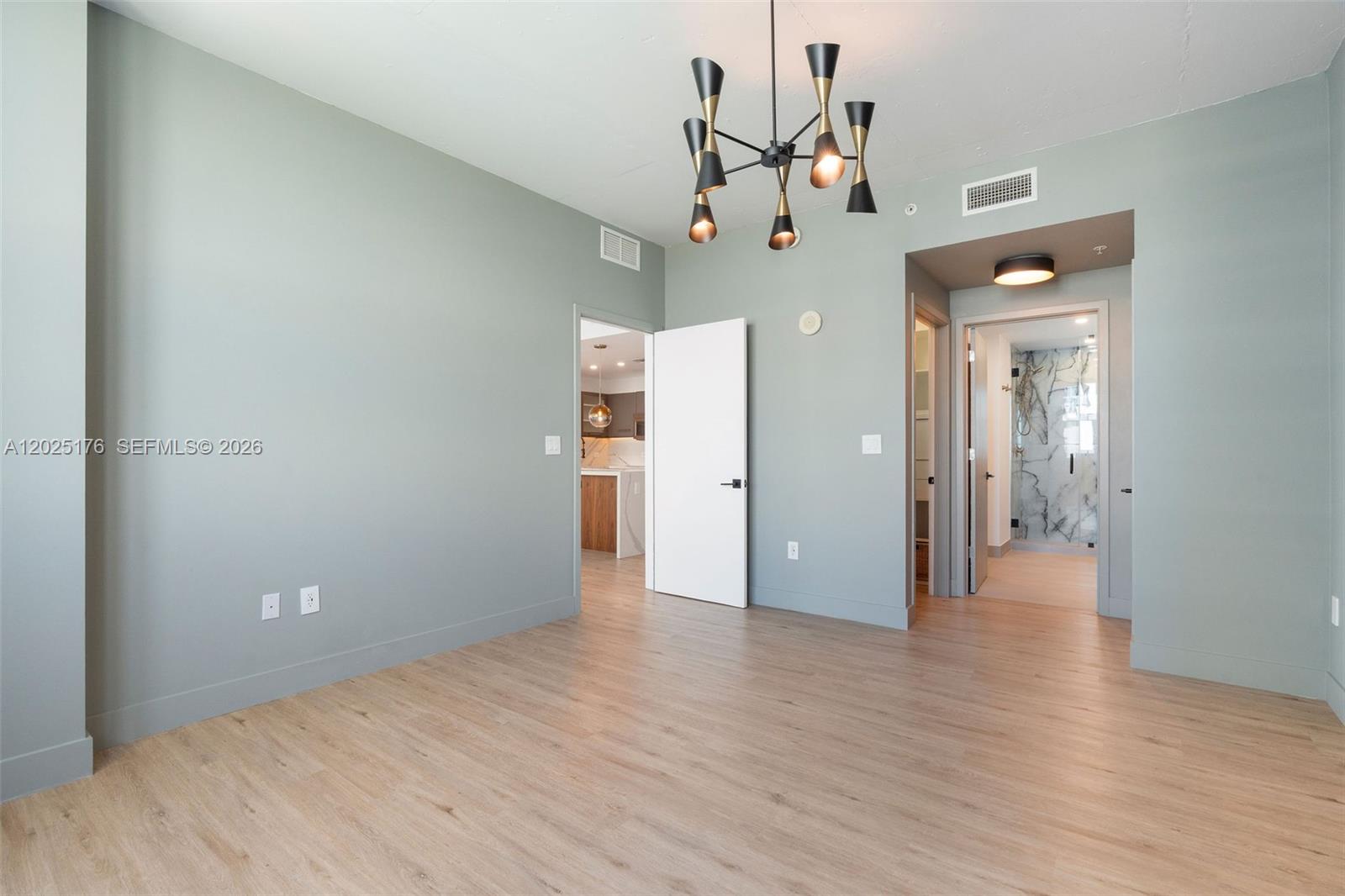 image 4 Midtown16