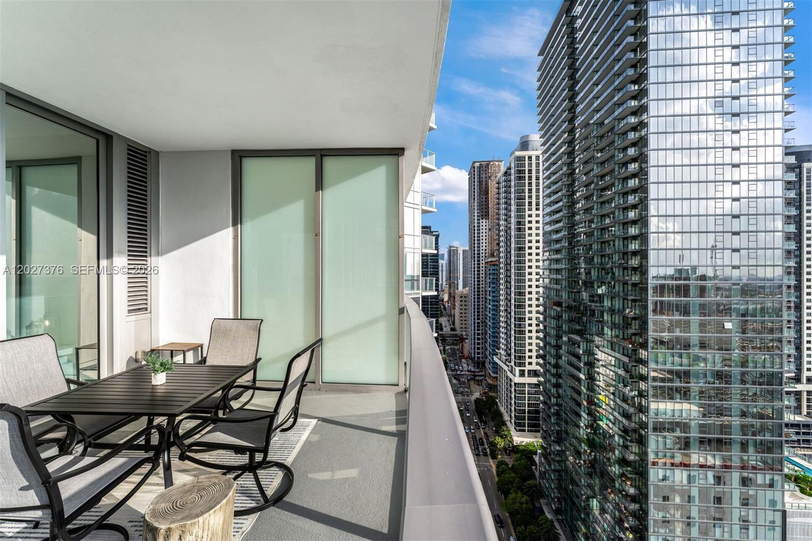 image Paramount Miami Worldcenter18
