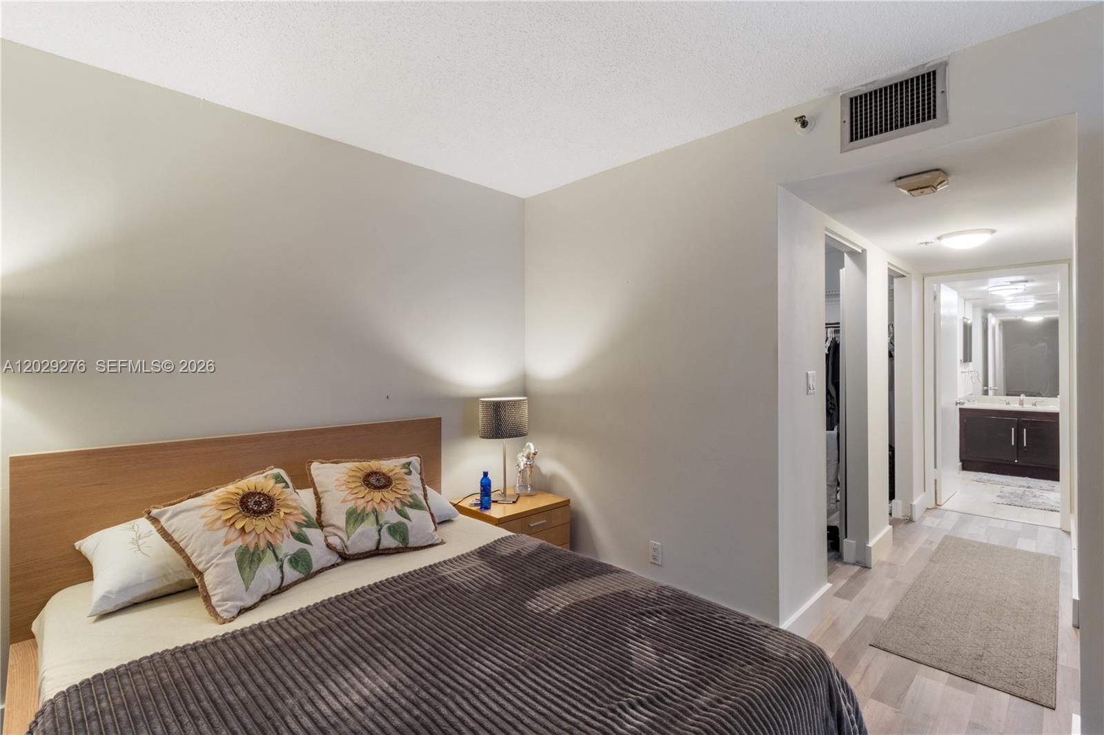 1717 N Bayshore Dr #A-2837 Miami, FL 33132