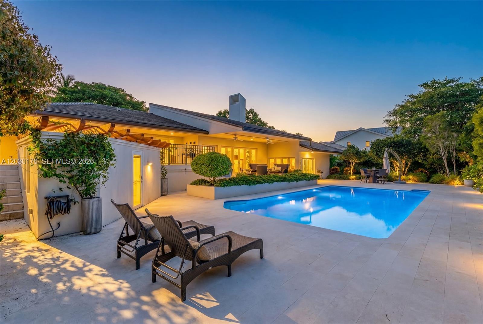 451 Ridge Rd Coral Gables, FL 33143