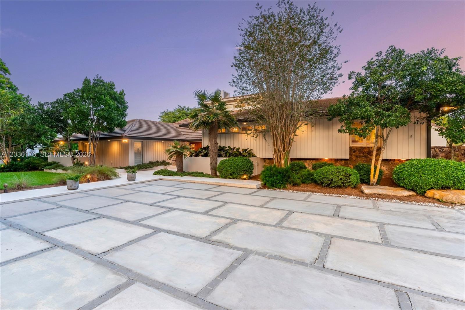 451 Ridge Rd Coral Gables, FL 33143