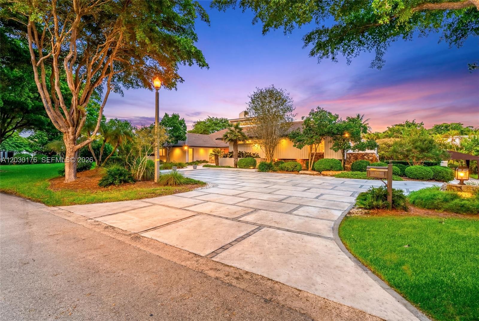 451 Ridge Rd Coral Gables, FL 33143
