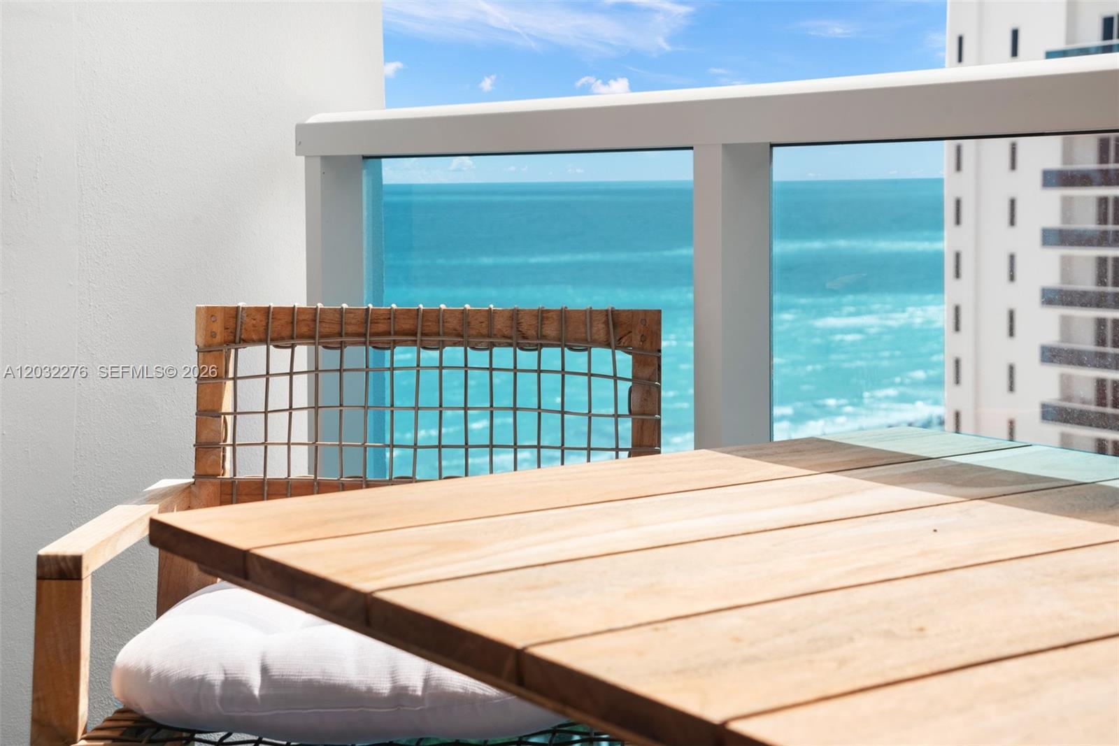 102 24th St #1406 Miami Beach, FL 33139