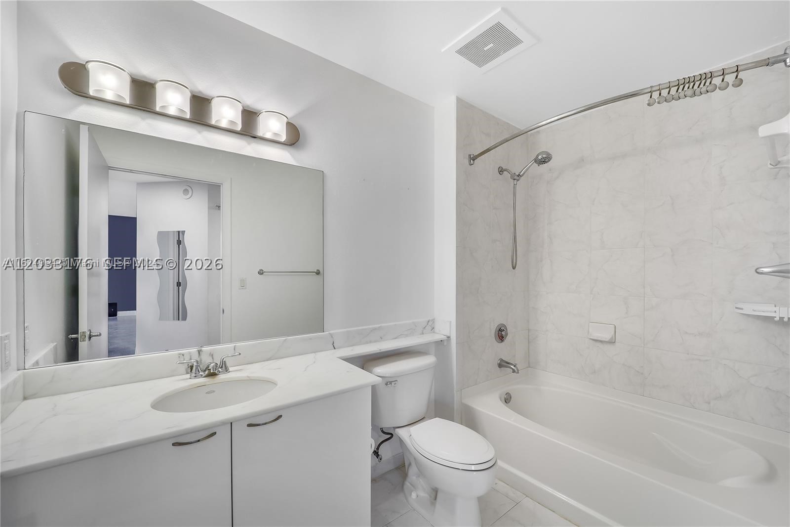 image Loft Downtown I2