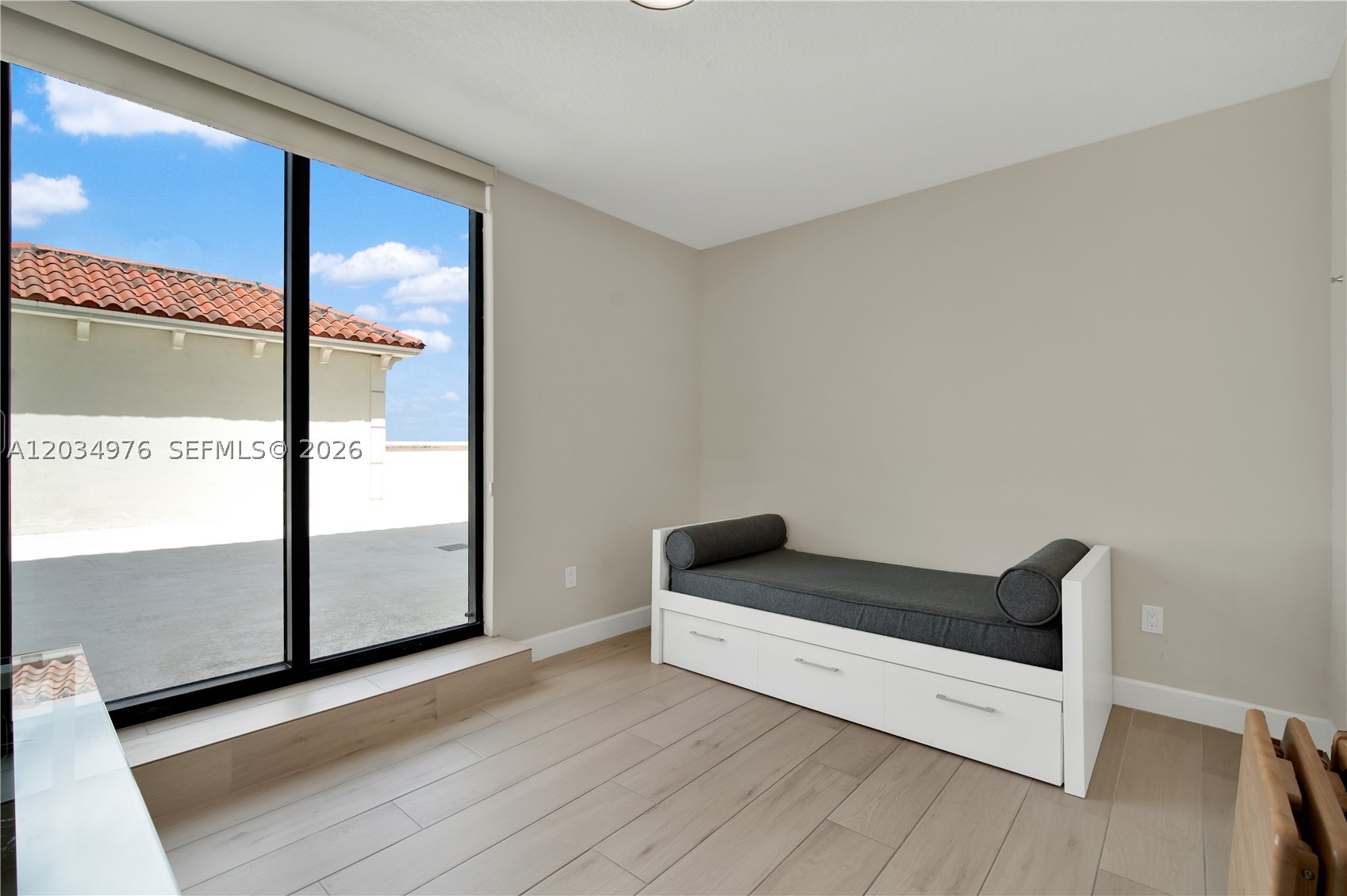 1300 Ponce De Leon Blvd #901 Coral Gables, FL 33134