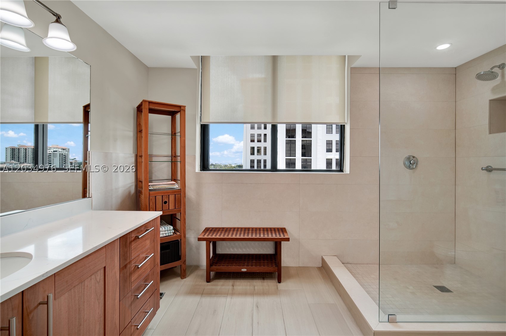 1300 Ponce De Leon Blvd #901 Coral Gables, FL 33134