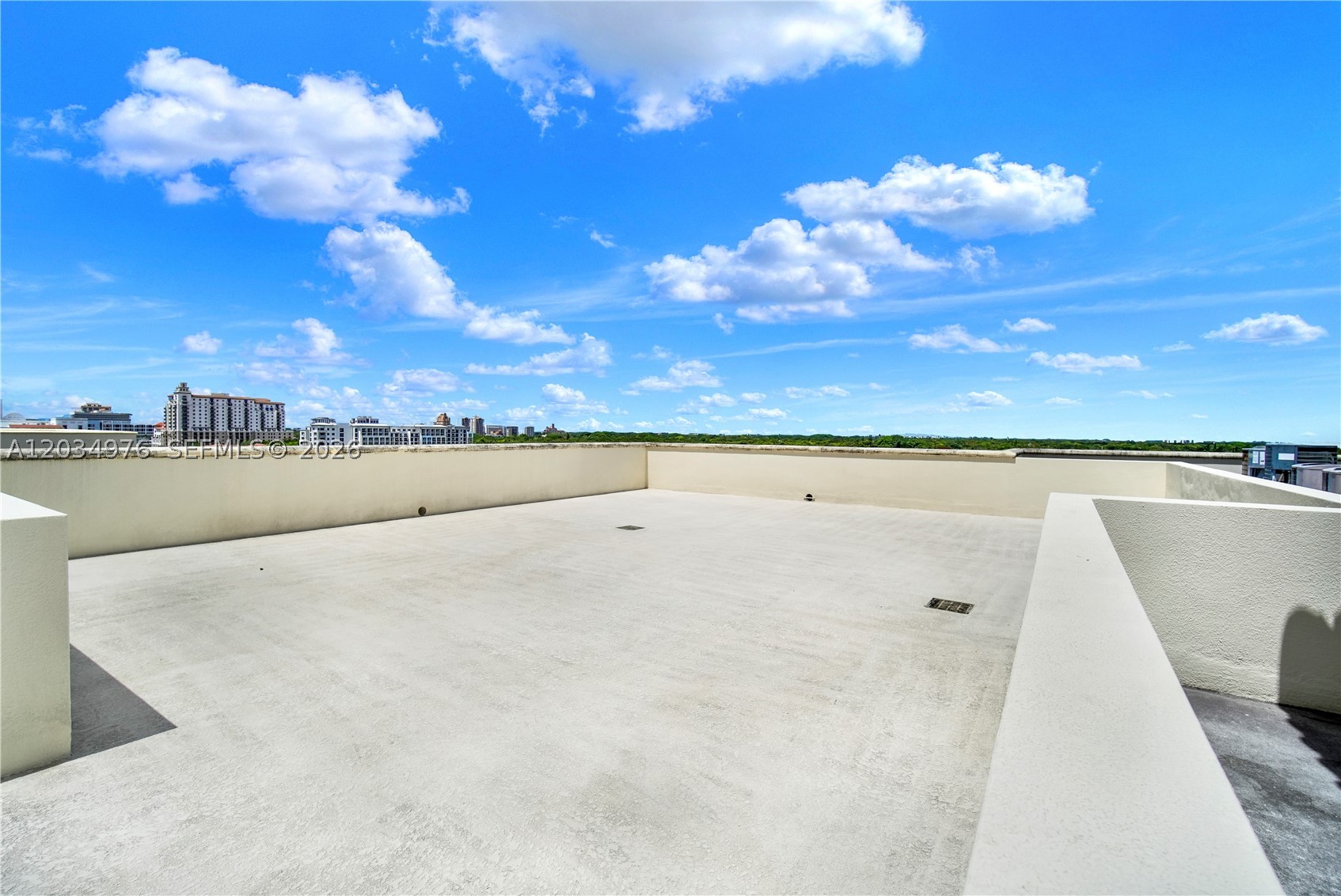 1300 Ponce De Leon Blvd #901 Coral Gables, FL 33134