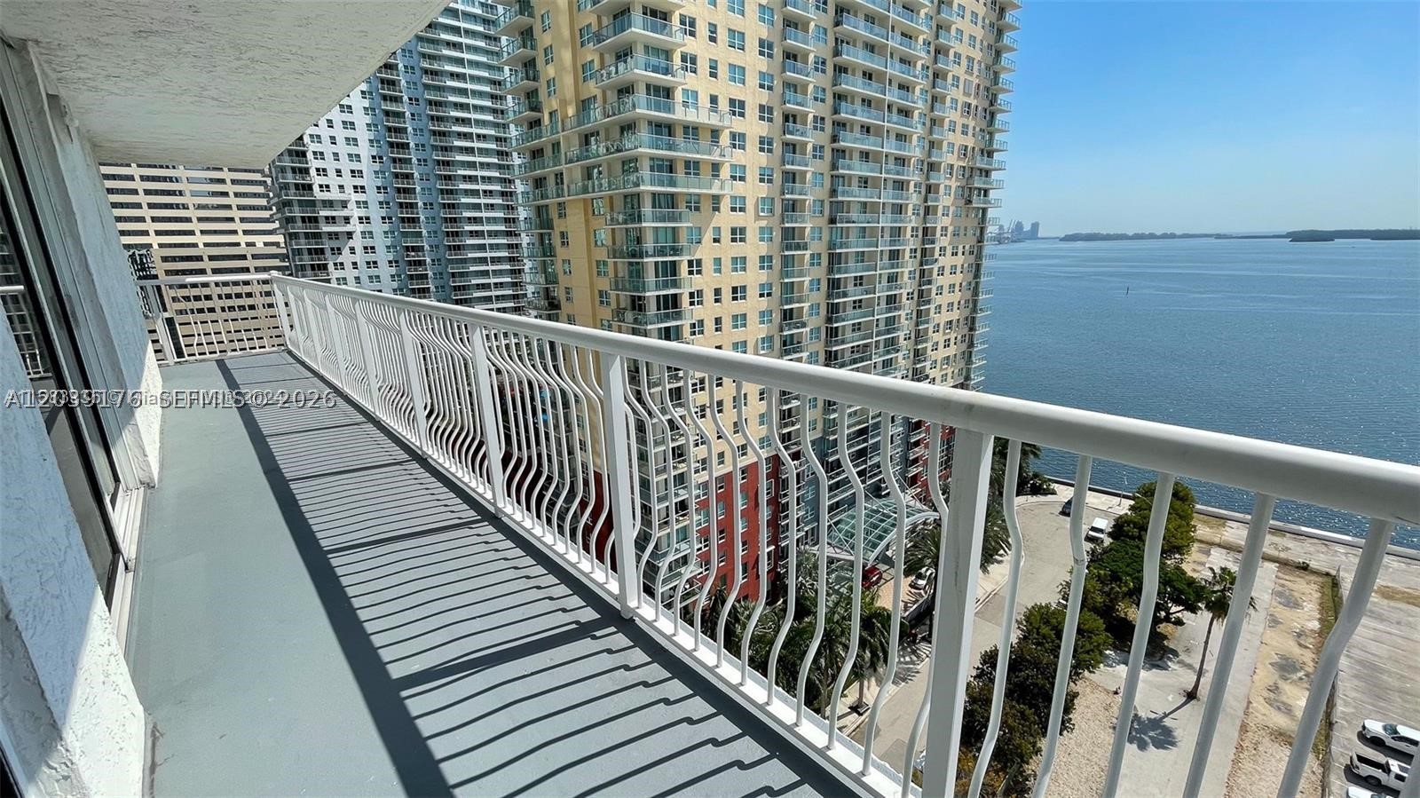 image The Club at Brickell Bay0