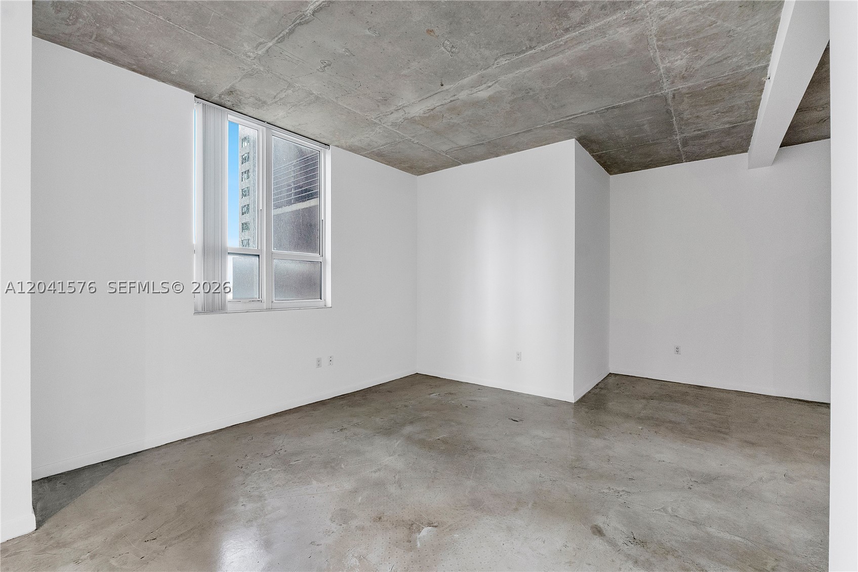 image Loft Downtown I8