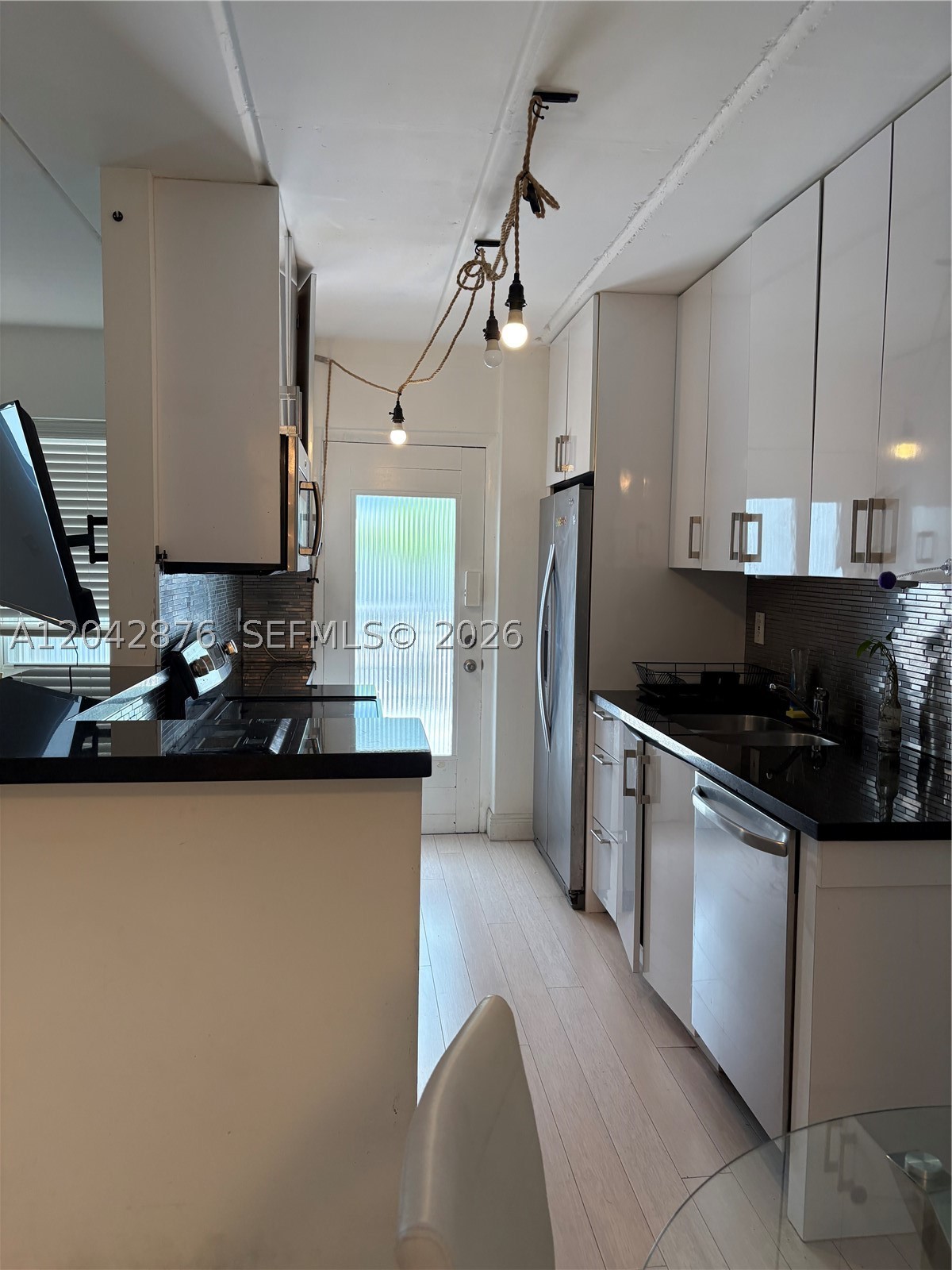 1545 Euclid Ave #2F