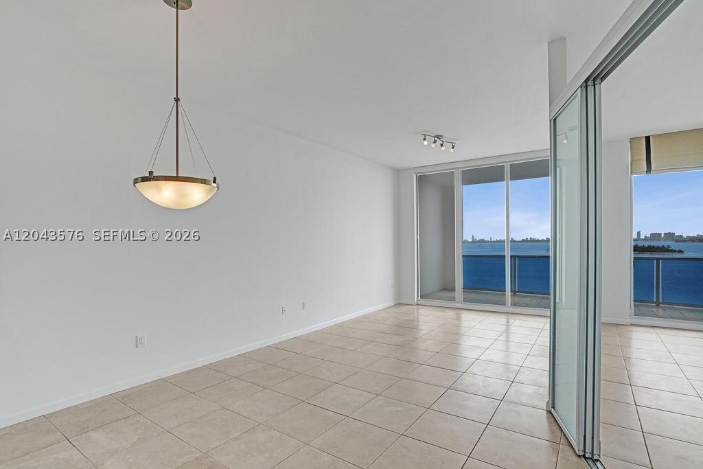 725 NE 22nd St #8B Miami, FL 33137
