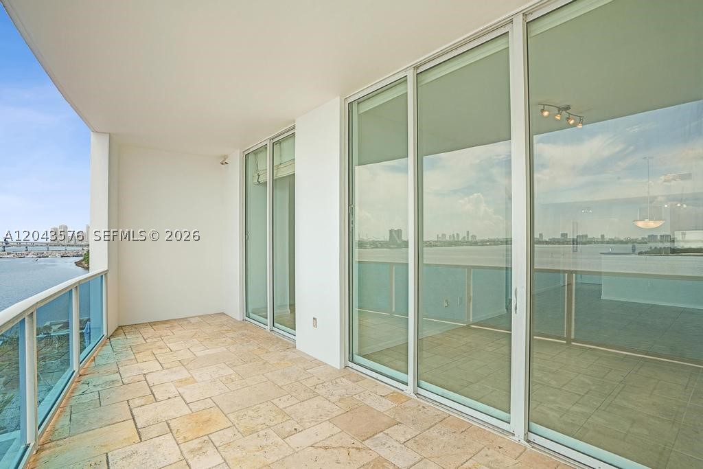 725 NE 22nd St #8B Miami, FL 33137