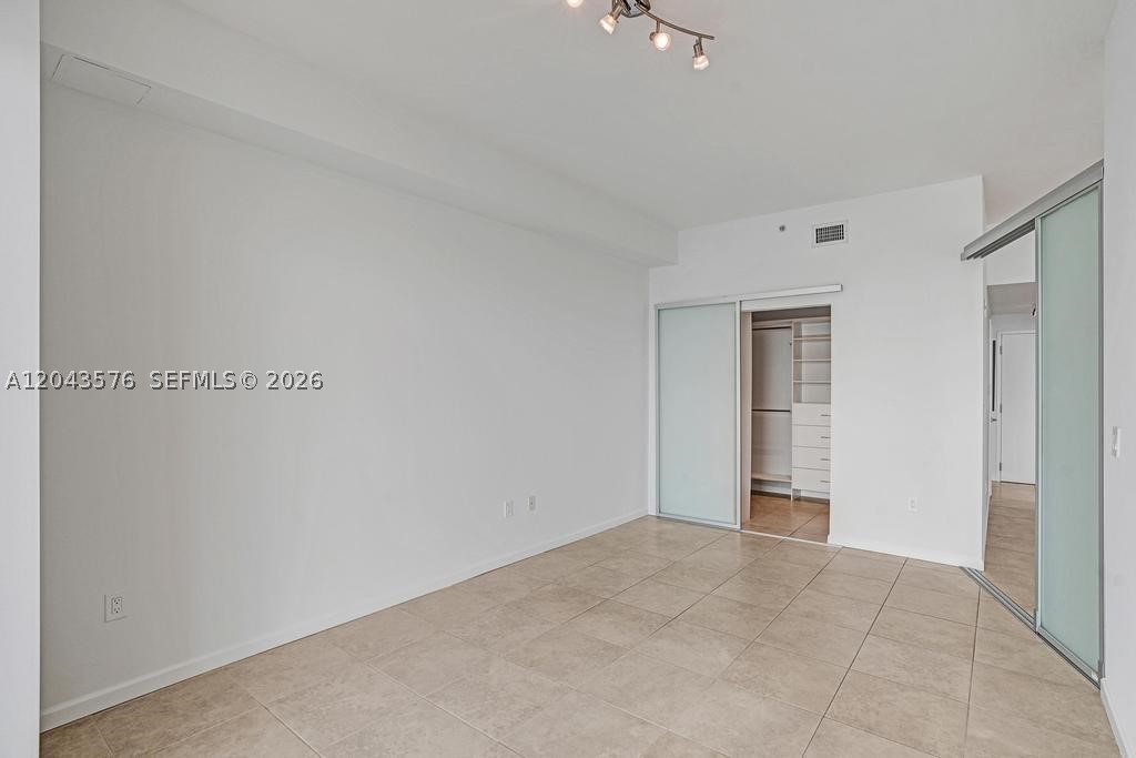 725 NE 22nd St #8B Miami, FL 33137