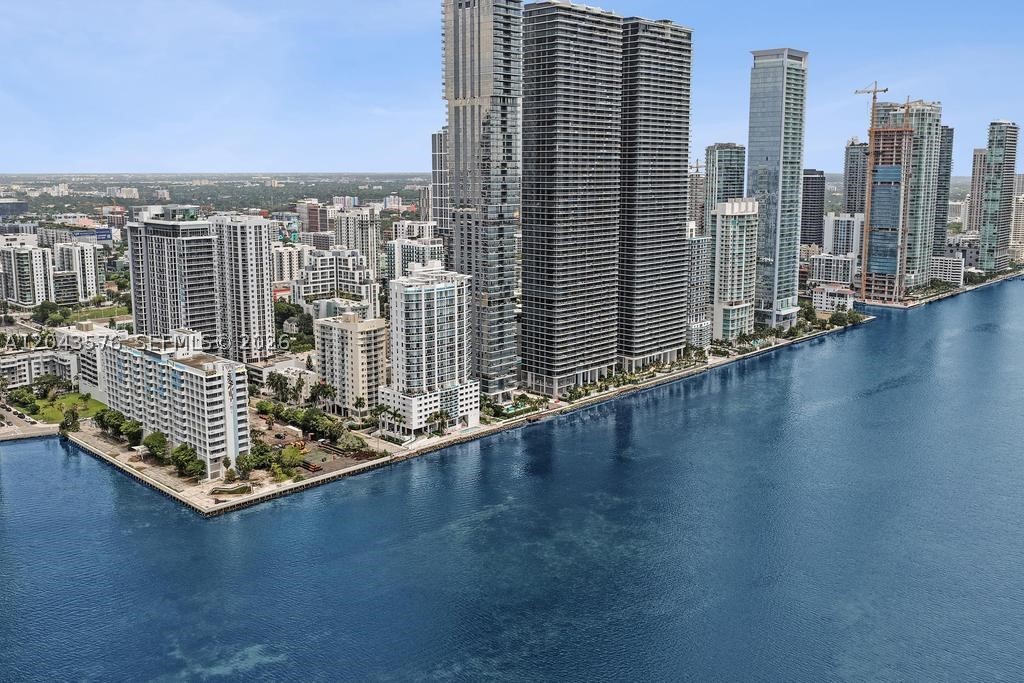 725 NE 22nd St #8B Miami, FL 33137