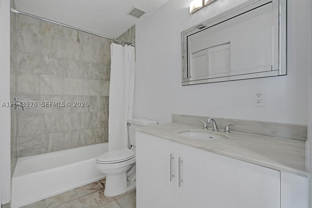 725 NE 22nd St #8B Miami, FL 33137