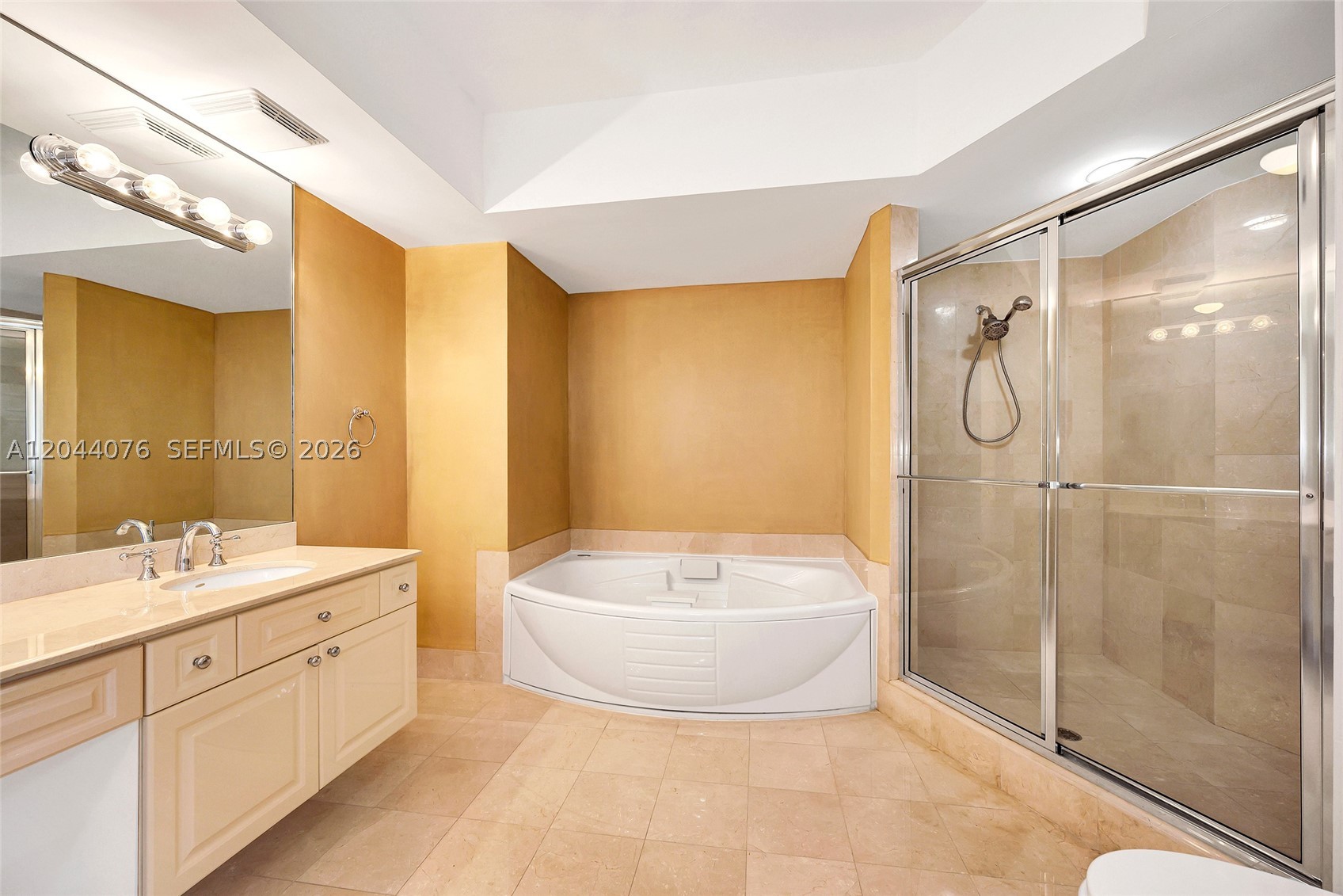 3100 N Ocean Blvd #1004 Fort Lauderdale, FL 33308