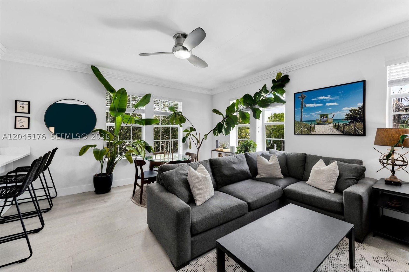 1559 Michigan Ave #301