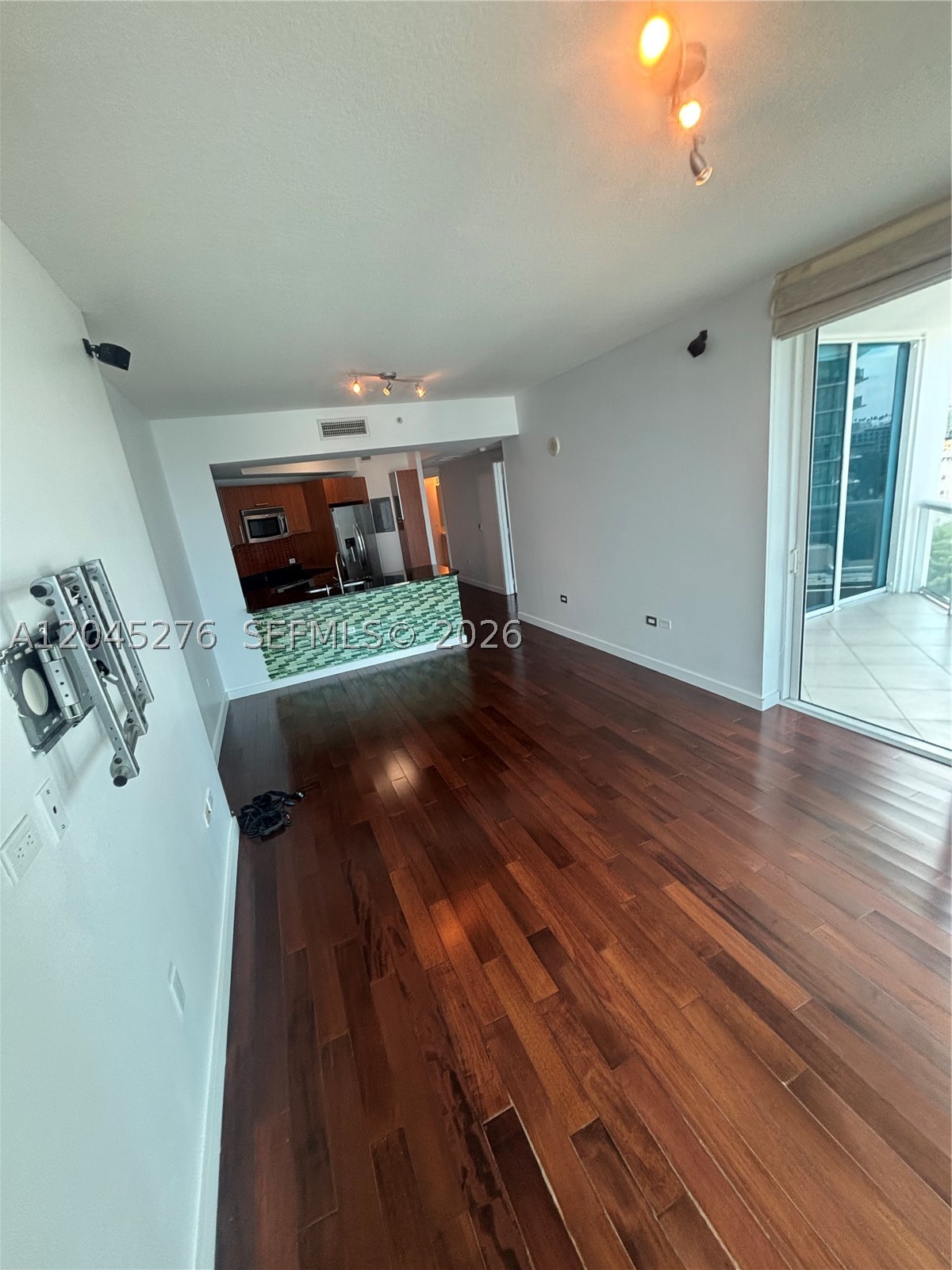 image Platinum Condominium11