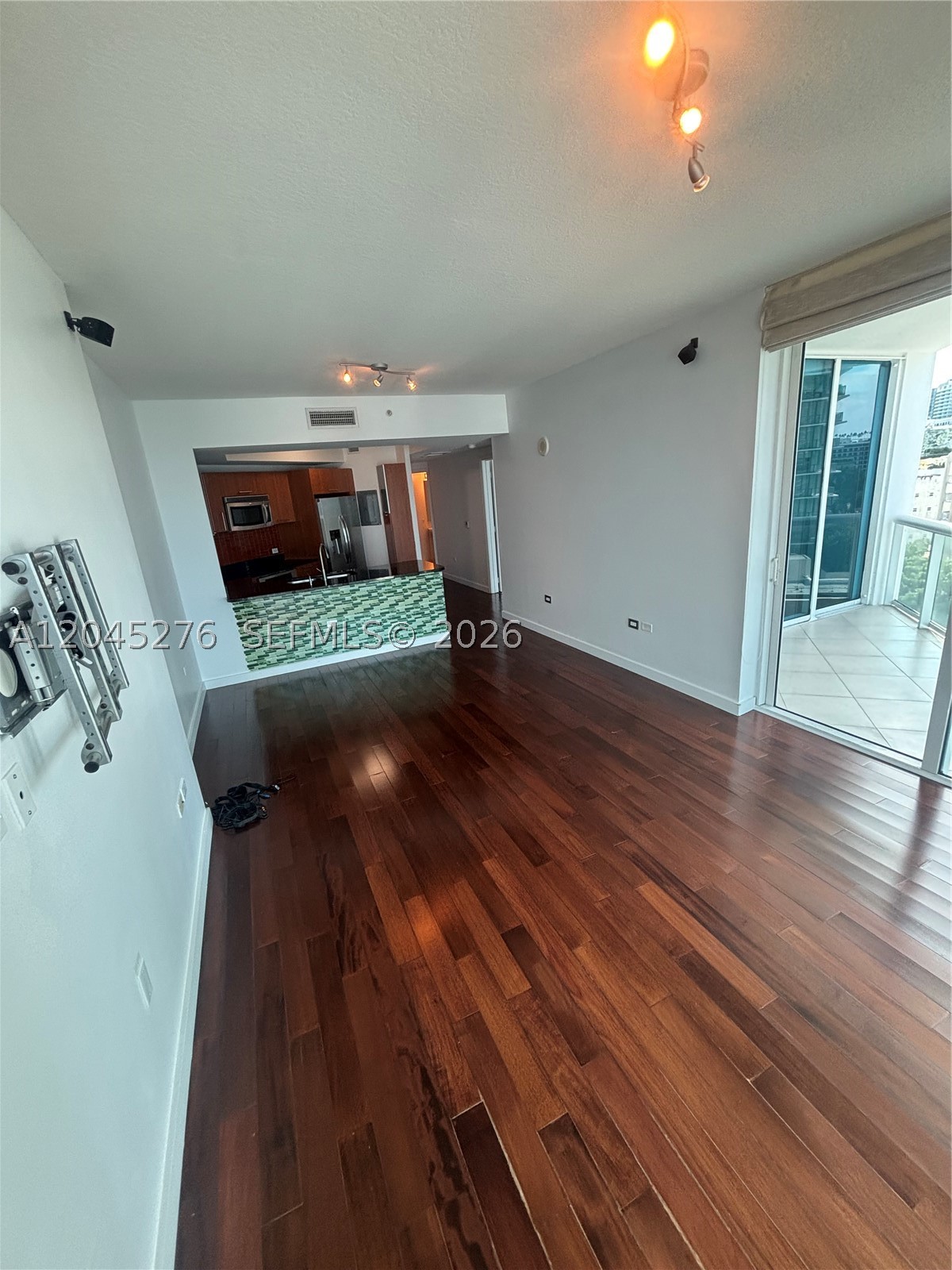 image Platinum Condominium12