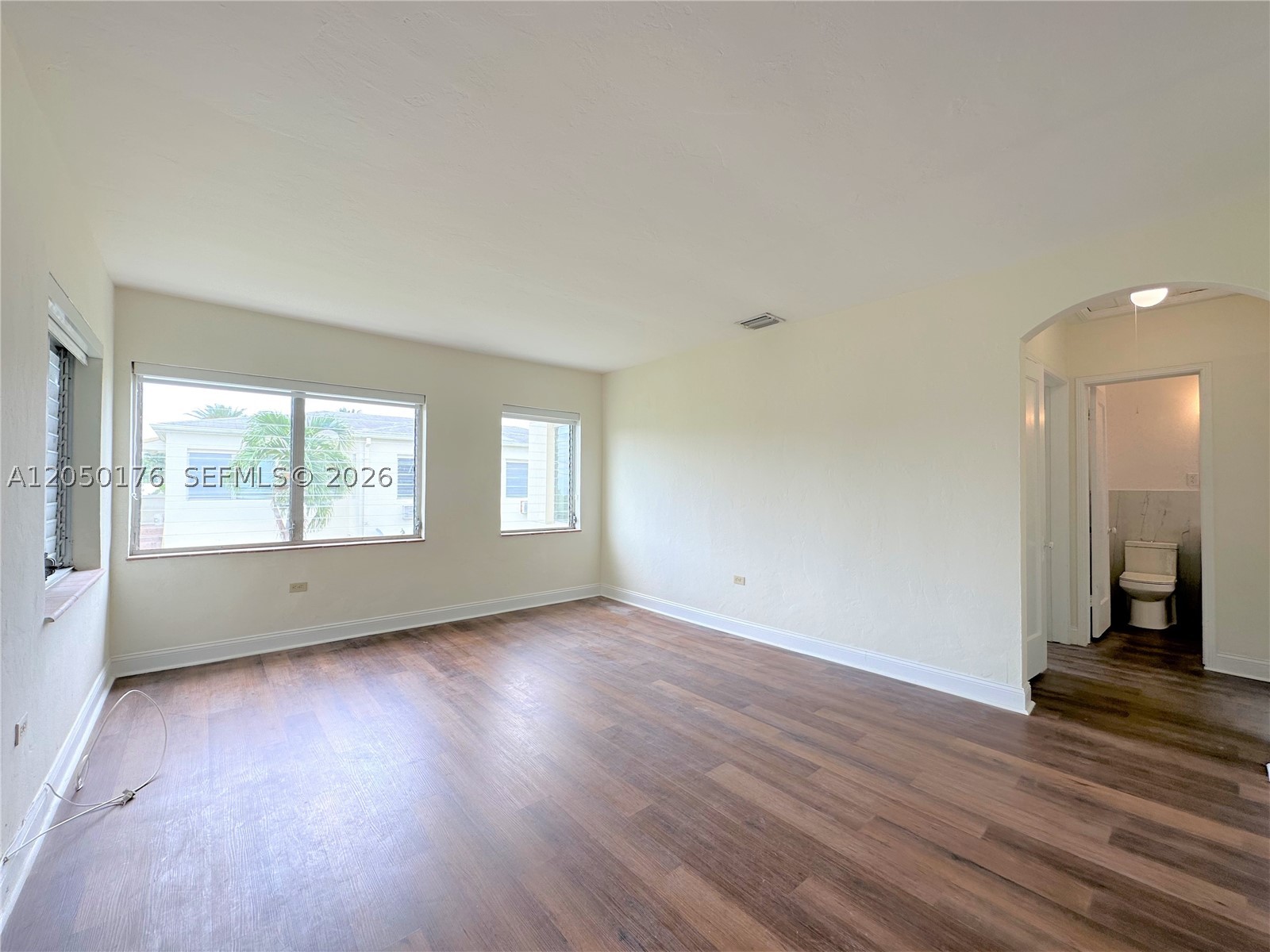 1920 Biarritz Dr #3