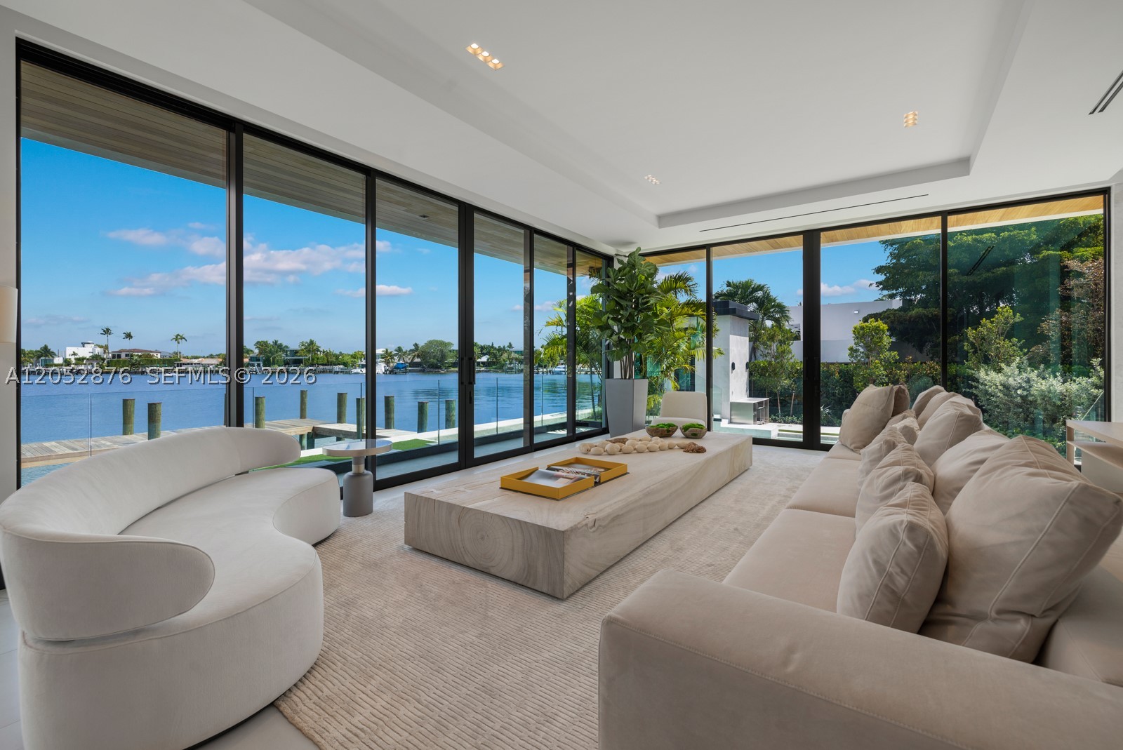 1141 N Biscayne Pt Rd Miami Beach, FL 33141