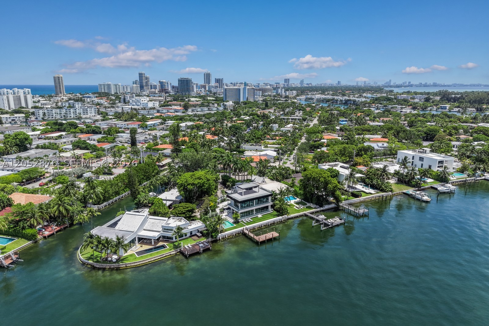 1141 N Biscayne Pt Rd Miami Beach, FL 33141