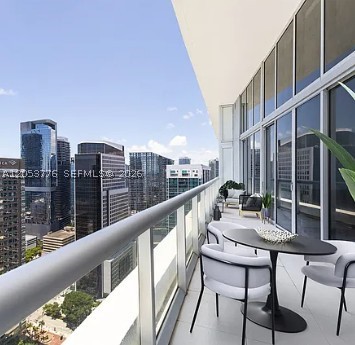 image Icon Brickell II1