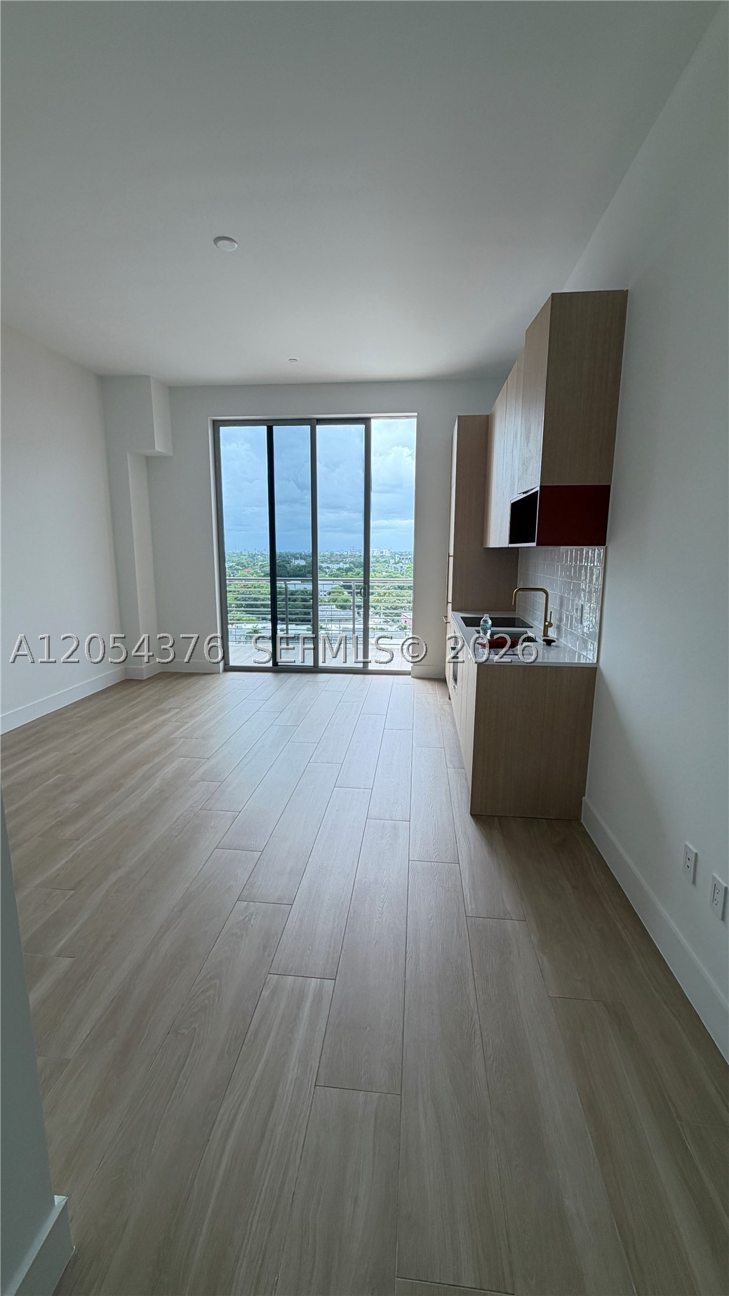 image The Standard Residences Midtown Miami23