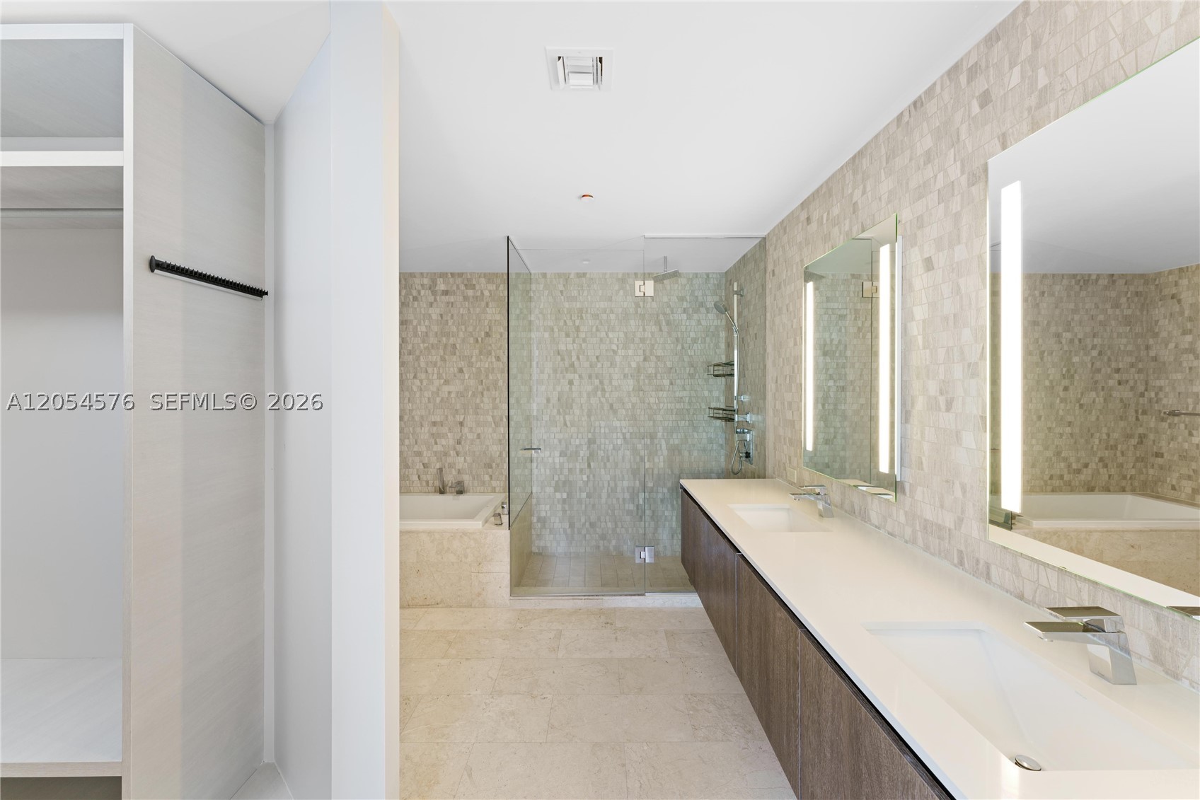 image Rise Brickell City Centre16