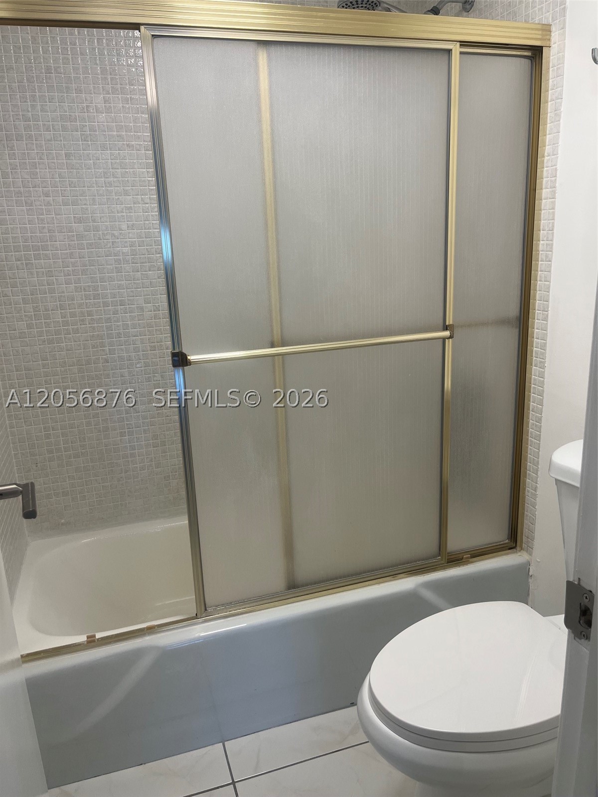 image Arlen House Condo12