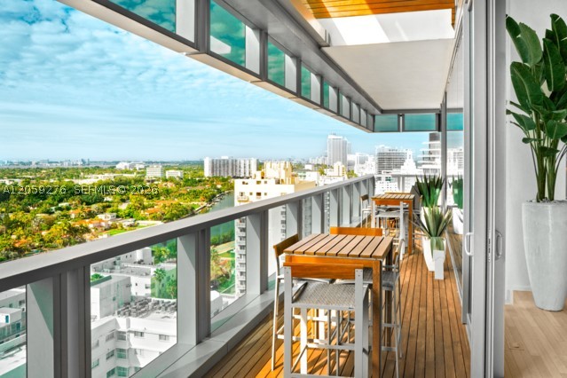 2901 Collins Ave #1602 Miami Beach, FL 33140
