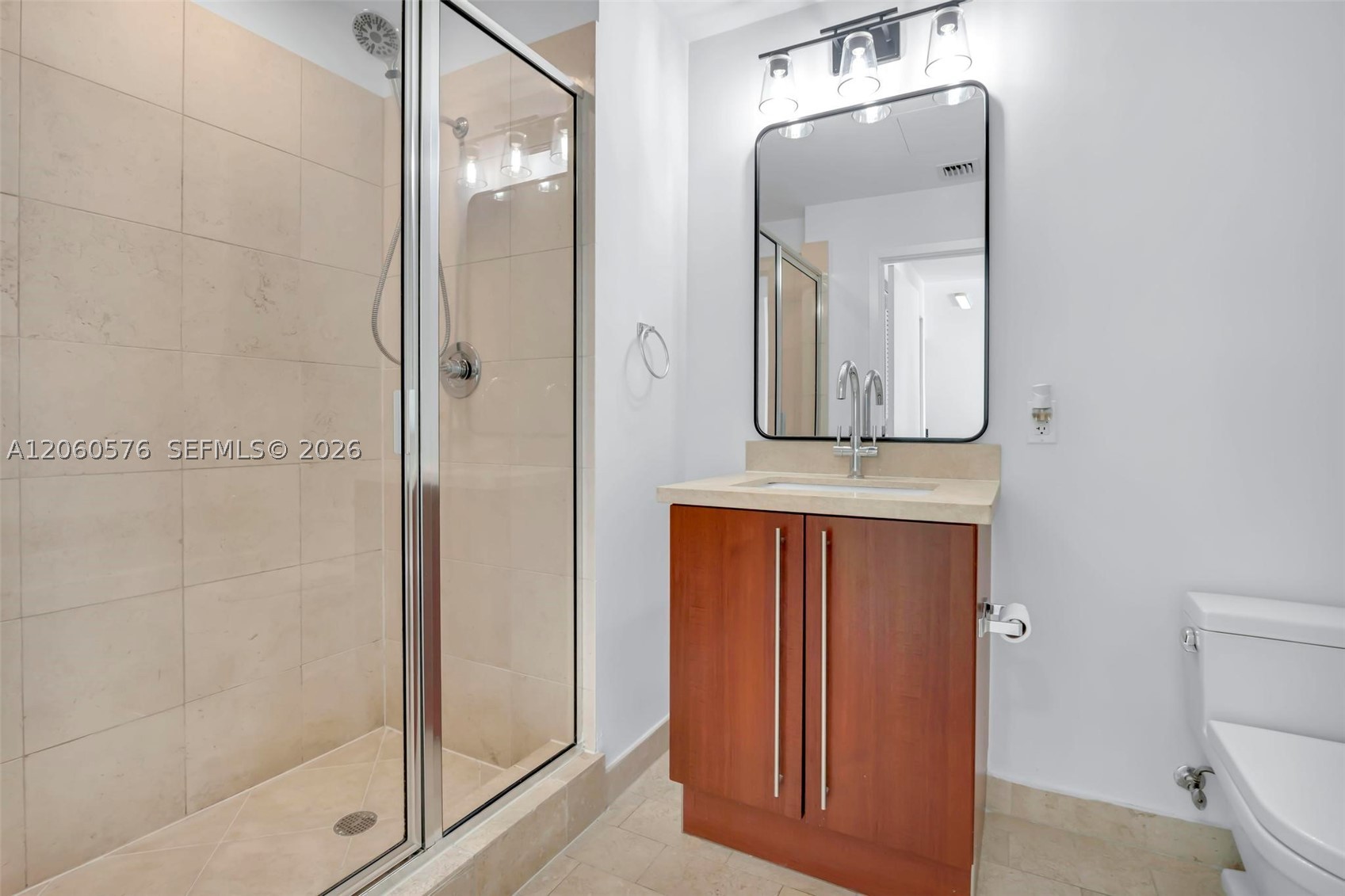 image Axis on Brickell South26