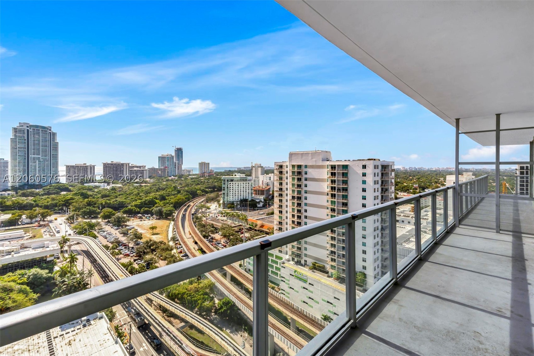image Axis on Brickell South28