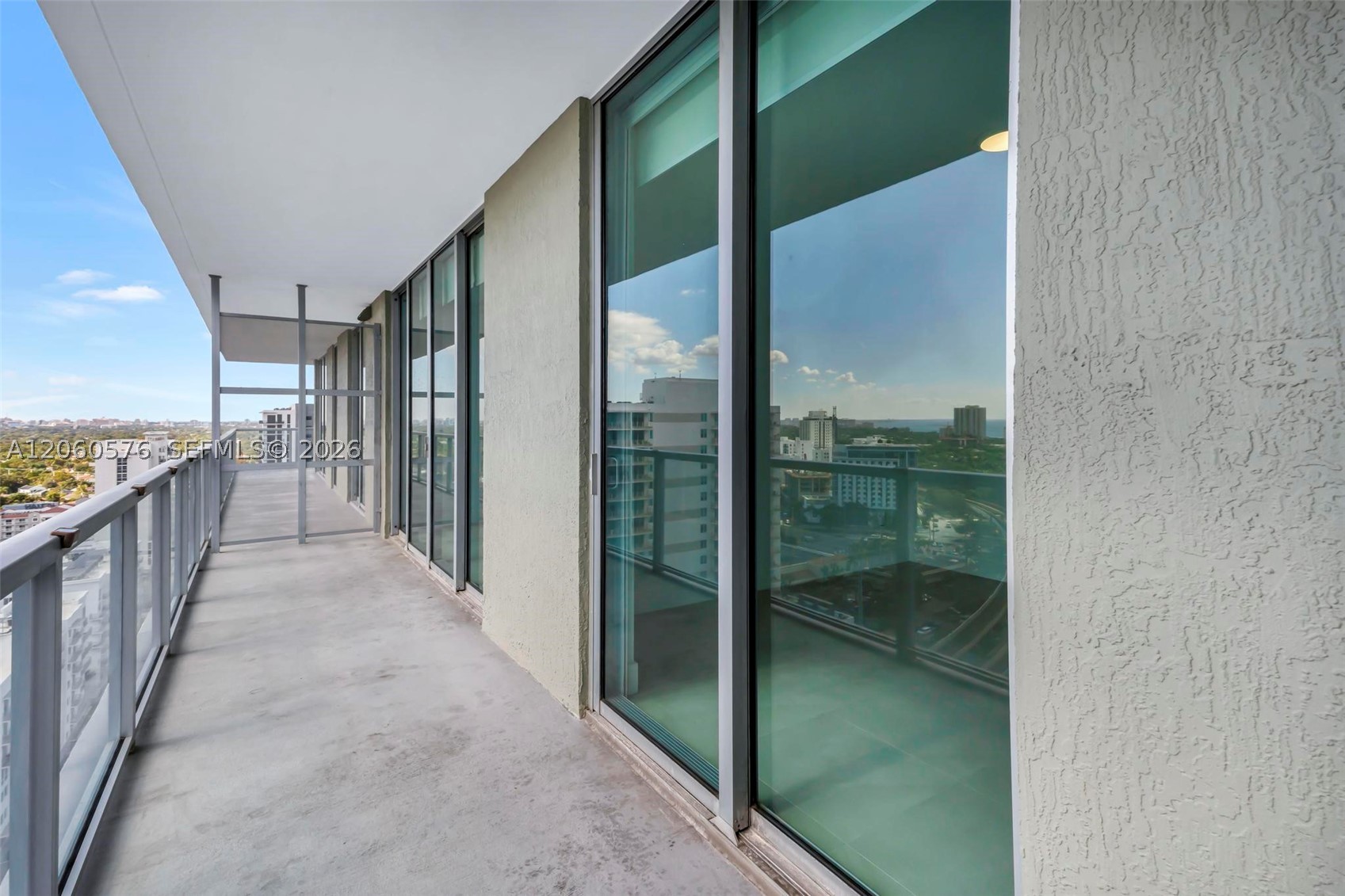 image Axis on Brickell South29