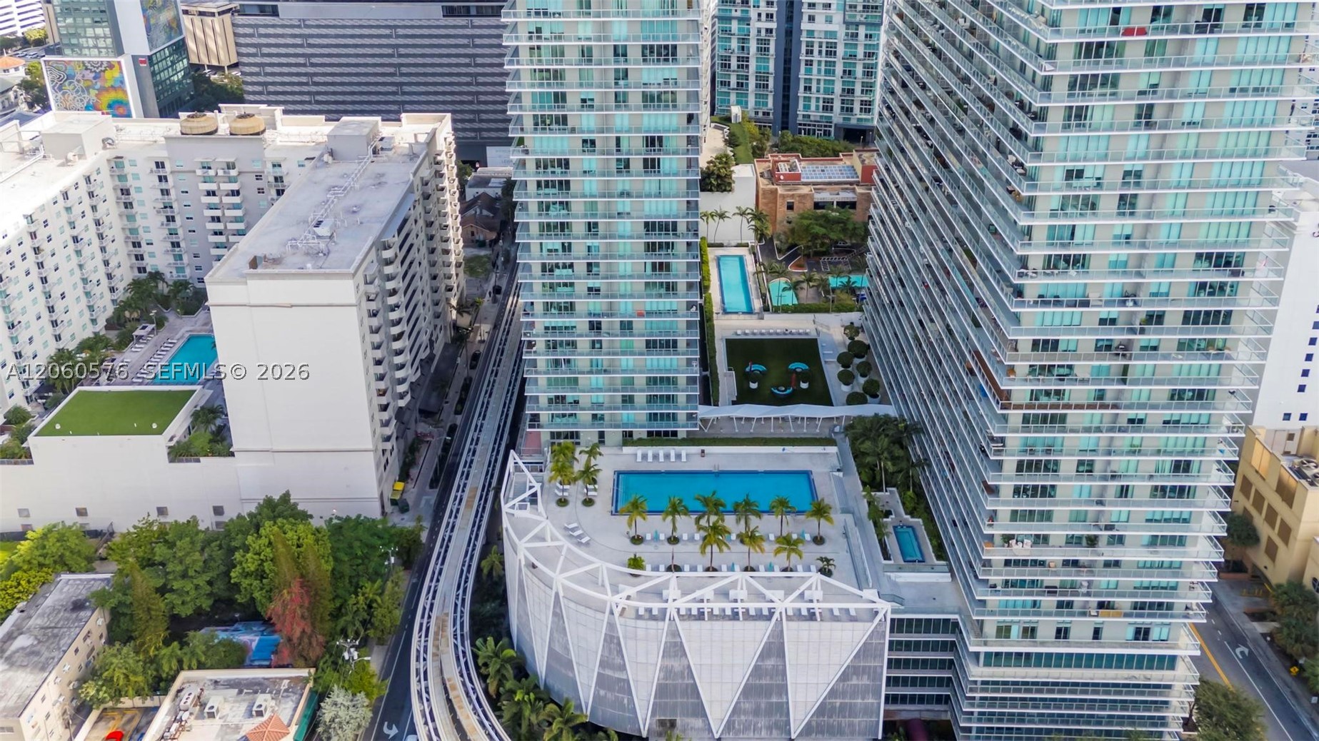 image Axis on Brickell South43