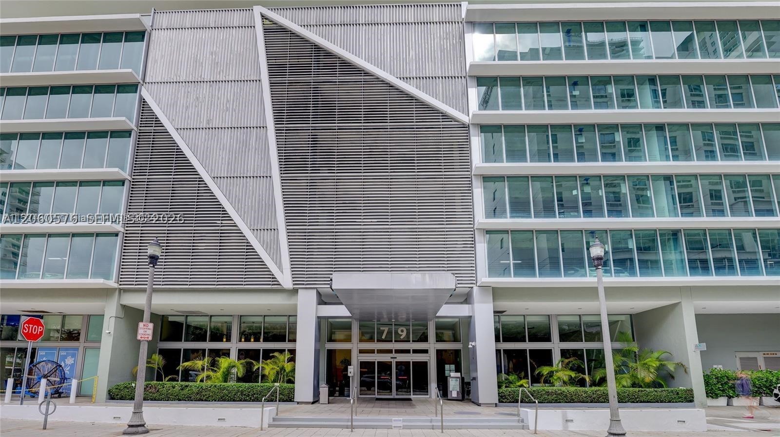image Axis on Brickell South47